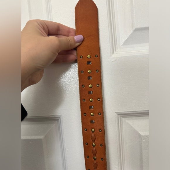 Lucky Brand Leather Studded 46” Brown Belt - Picture 10 of 10